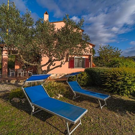 Villa Doddy Nei Pressi Di Barbarossa 阿祖罗港 外观 照片