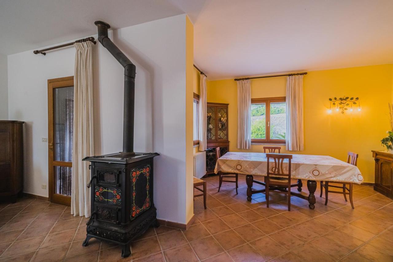 Villa Doddy Nei Pressi Di Barbarossa 阿祖罗港 外观 照片