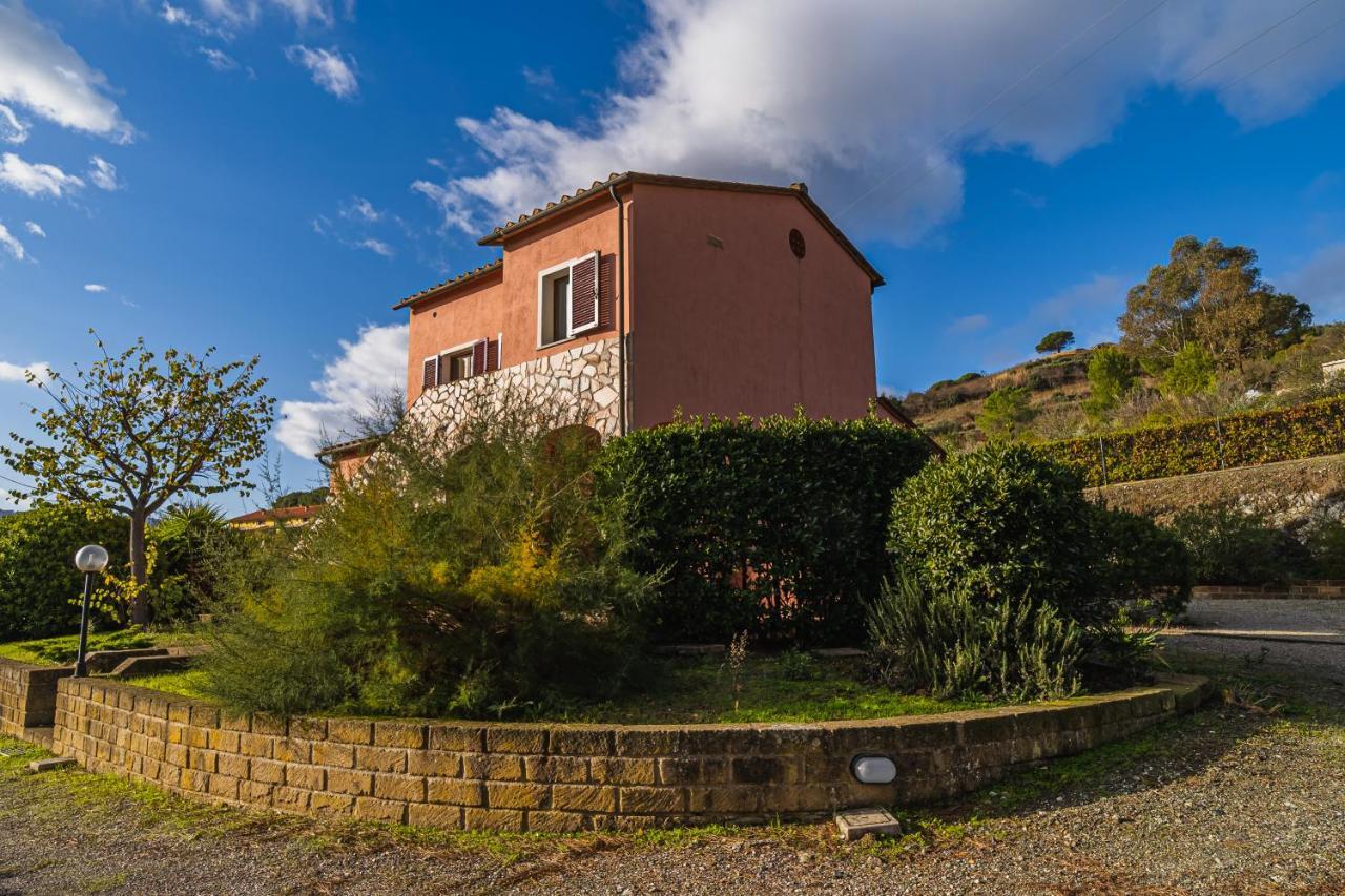 Villa Doddy Nei Pressi Di Barbarossa 阿祖罗港 外观 照片