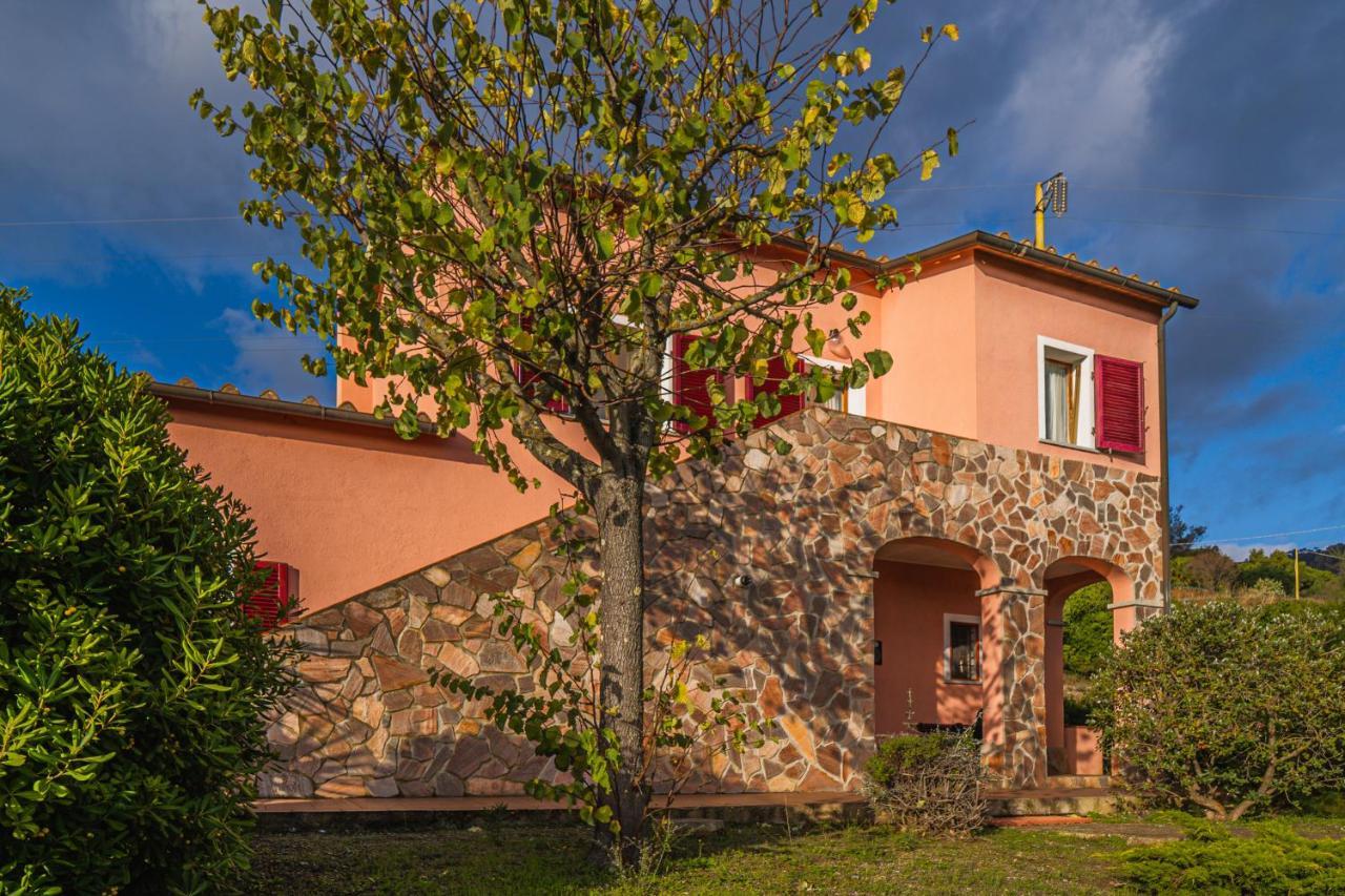 Villa Doddy Nei Pressi Di Barbarossa 阿祖罗港 外观 照片